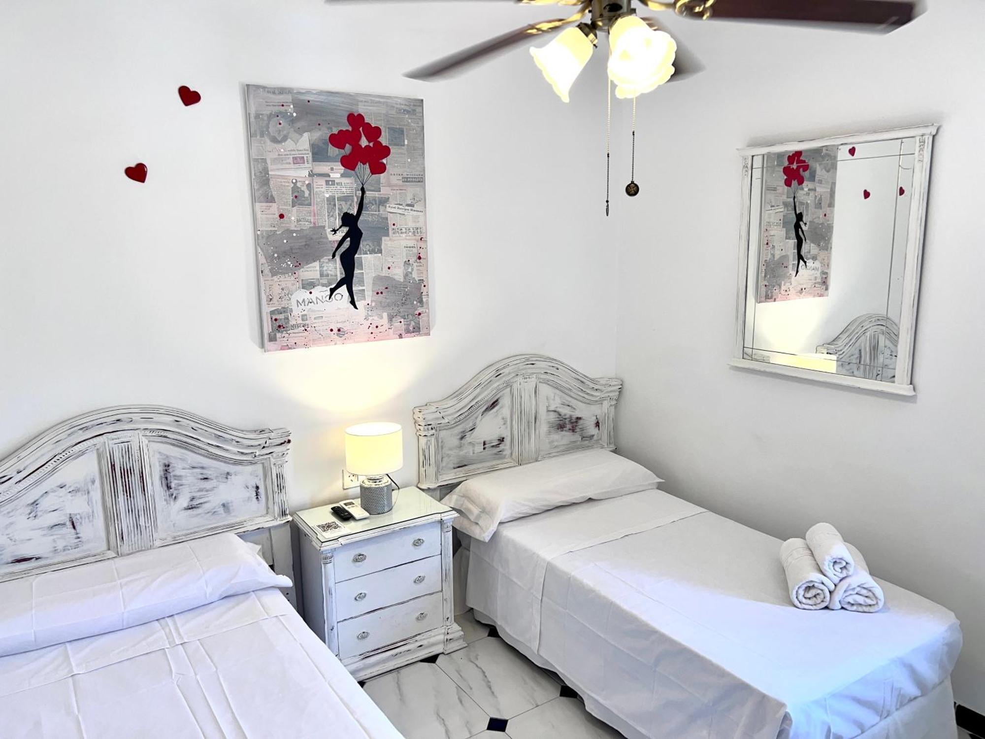Hotelito Suecia 格拉纳达 外观 照片
